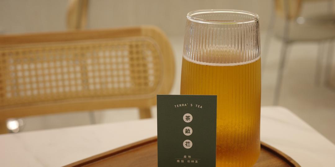 A new tea house in Taichung featuring casual tea-flavored beverages